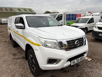 Nissan - Navara
