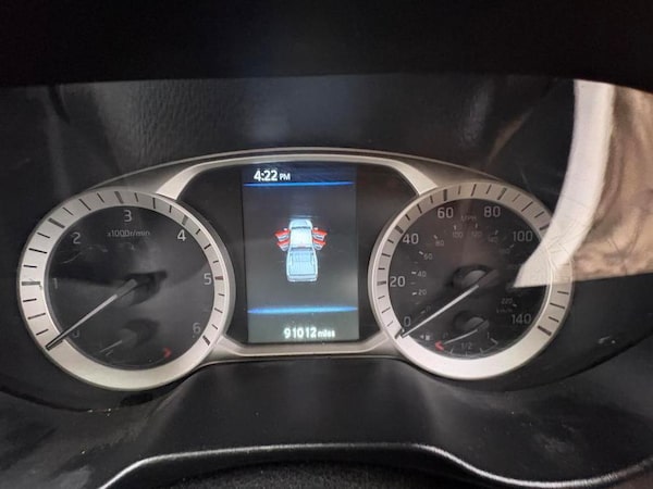 Used Nissan Navara 2020 for sale - 76310037: Photo 2