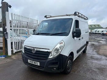 Vauxhall Movano feature image