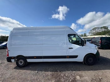 Used Renault Master 2022 for sale - 79683042: Photo