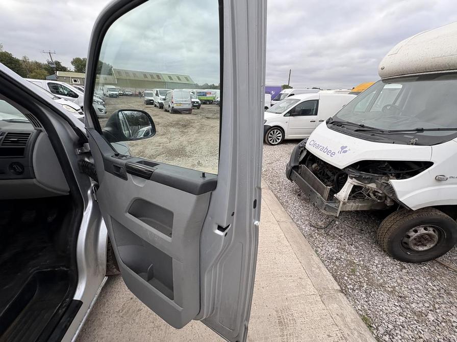 Used Volkswagen Transporter 2013 for sale - 76540410: Photo 10