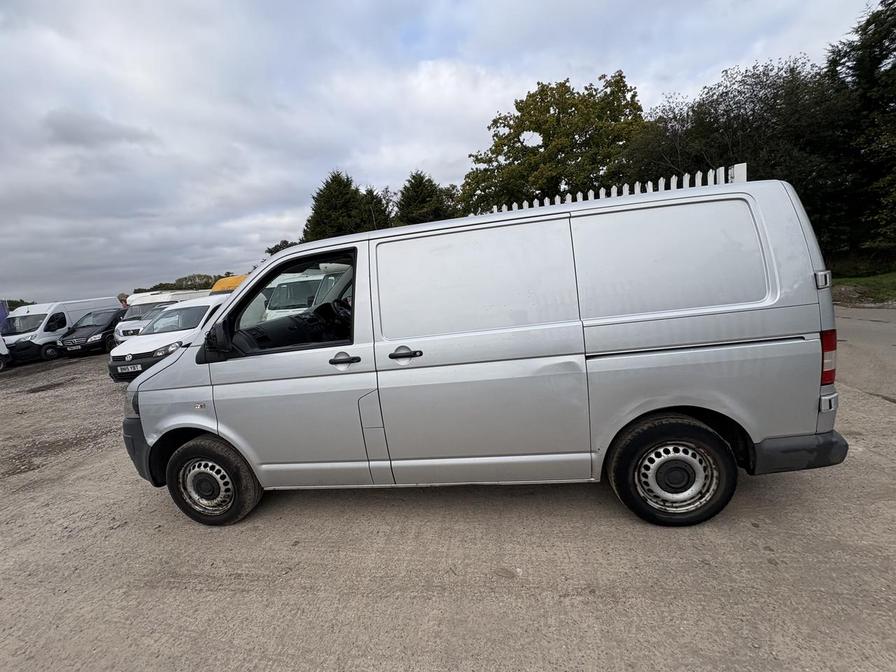 Used Volkswagen Transporter 2013 for sale - 76540410: Photo 12