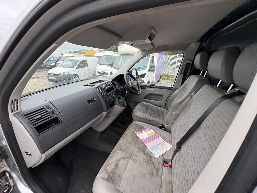 Used Volkswagen Transporter 2013 for sale - 76540410: Photo 16