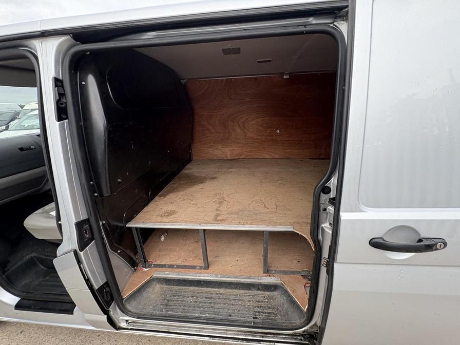 Used Volkswagen Transporter 2013 for sale - 76540410: Photo 5