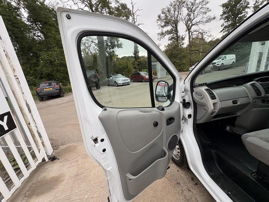 Used Vauxhall Vivaro 2006 for sale - 76540409: Photo 10