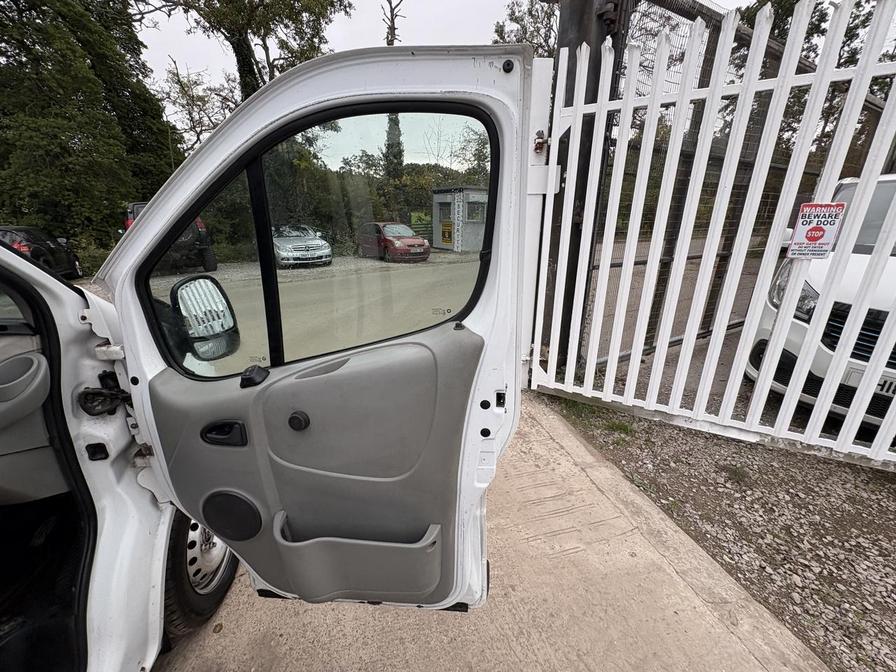 Used Vauxhall Vivaro 2006 for sale - 76540409: Photo 13