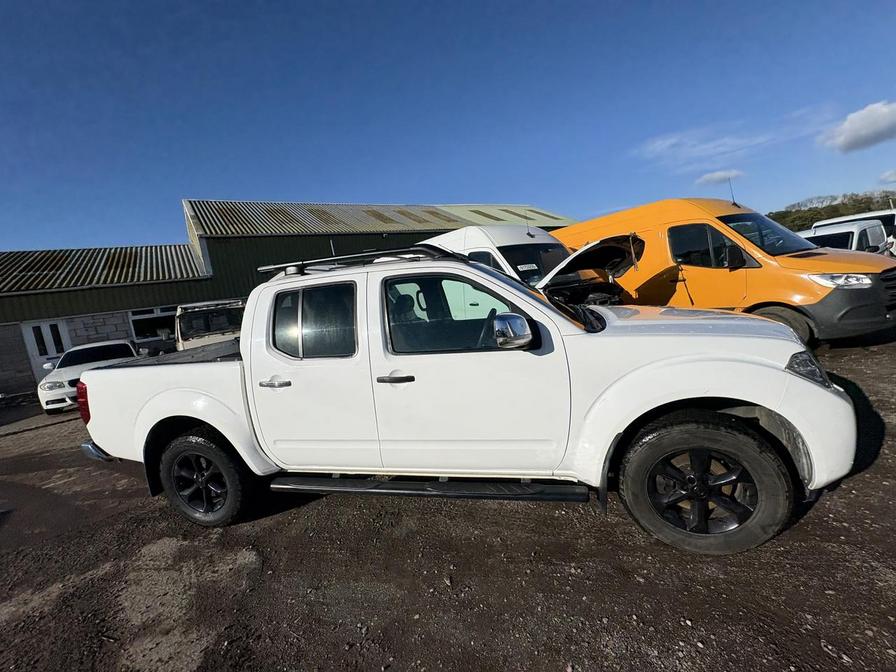 Used Nissan Navara 2013 for sale - 76381750: Photo 10