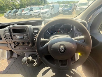 Used Renault Trafic 2020 for sale - 79287087: Photo