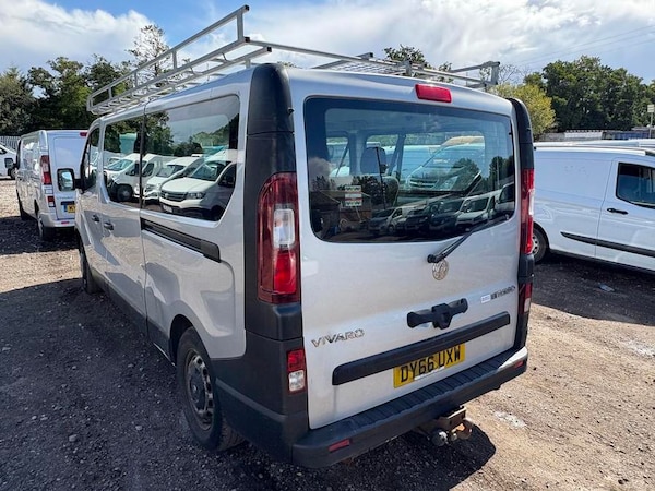 Used Vauxhall Vivaro 2016 for sale - 76261865: Photo 10