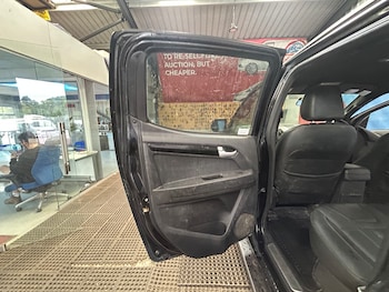 Used Isuzu D-Max 2015 for sale - 75556194: Photo