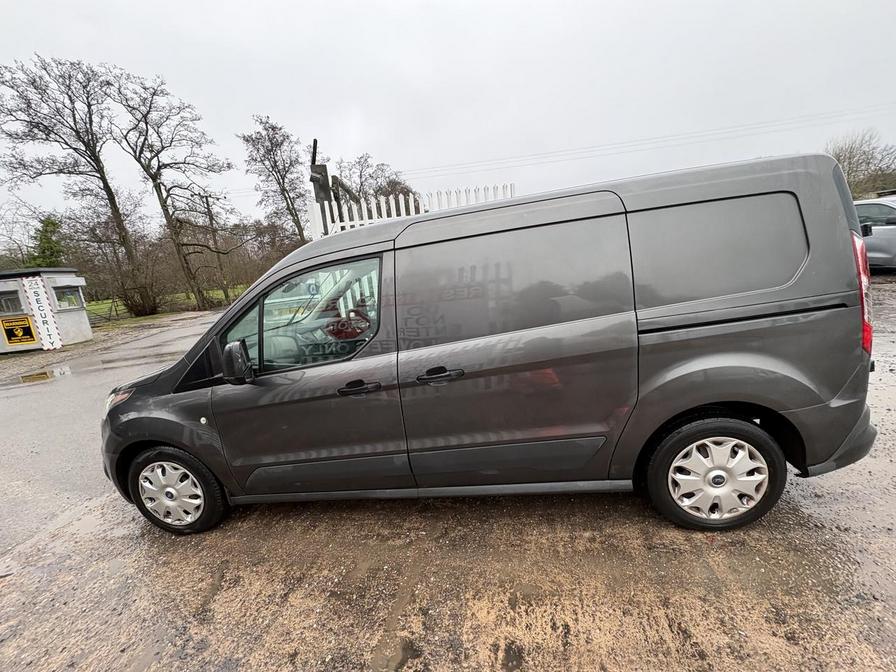 Used Ford Transit Connect 2017 for sale - 77560908: Photo 19
