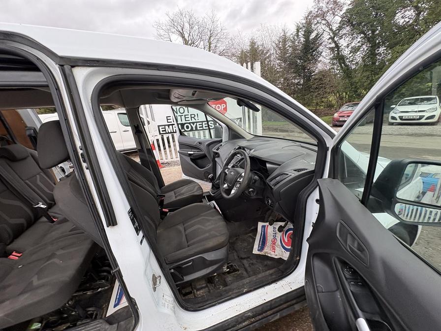 Used Ford Transit Connect 2018 for sale - 77648676: Photo 16