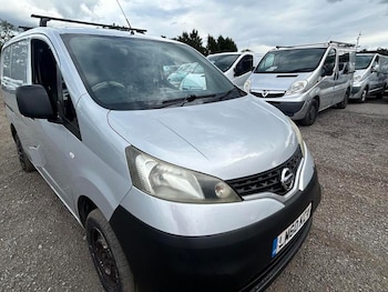 Nissan - NV200