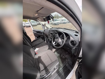 Used Mercedes-Benz Vito 2020 for sale - 79603976: Photo