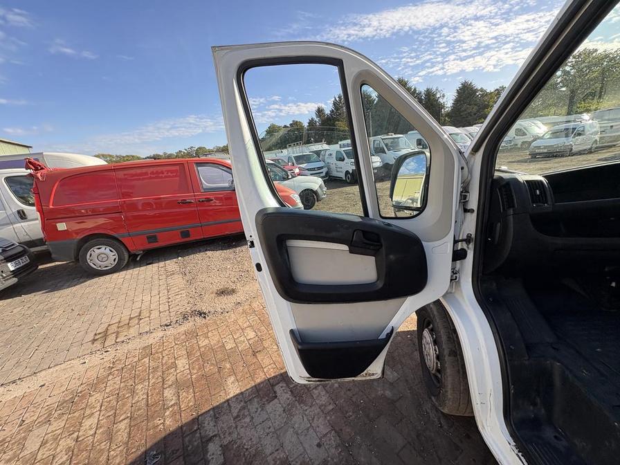 Used Peugeot Boxer 2013 for sale - 76732000: Photo 12