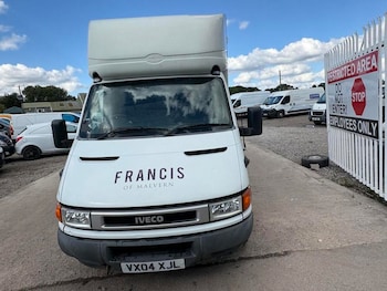 Used Iveco Daily 2004 for sale - 76100189: Photo 2