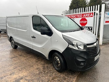 Vauxhall Vivaro feature image