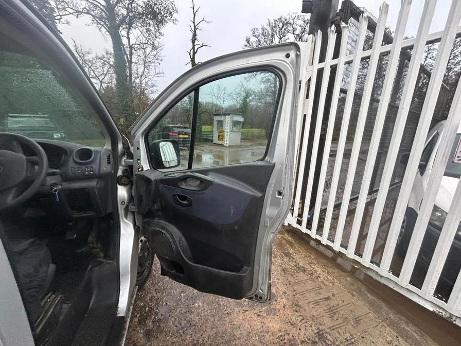Used Vauxhall Vivaro 2016 for sale - 77308065: Photo 20