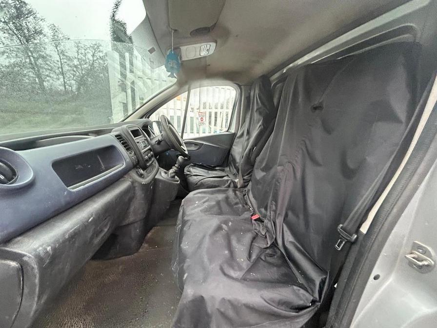 Used Vauxhall Vivaro 2016 for sale - 77308065: Photo 8