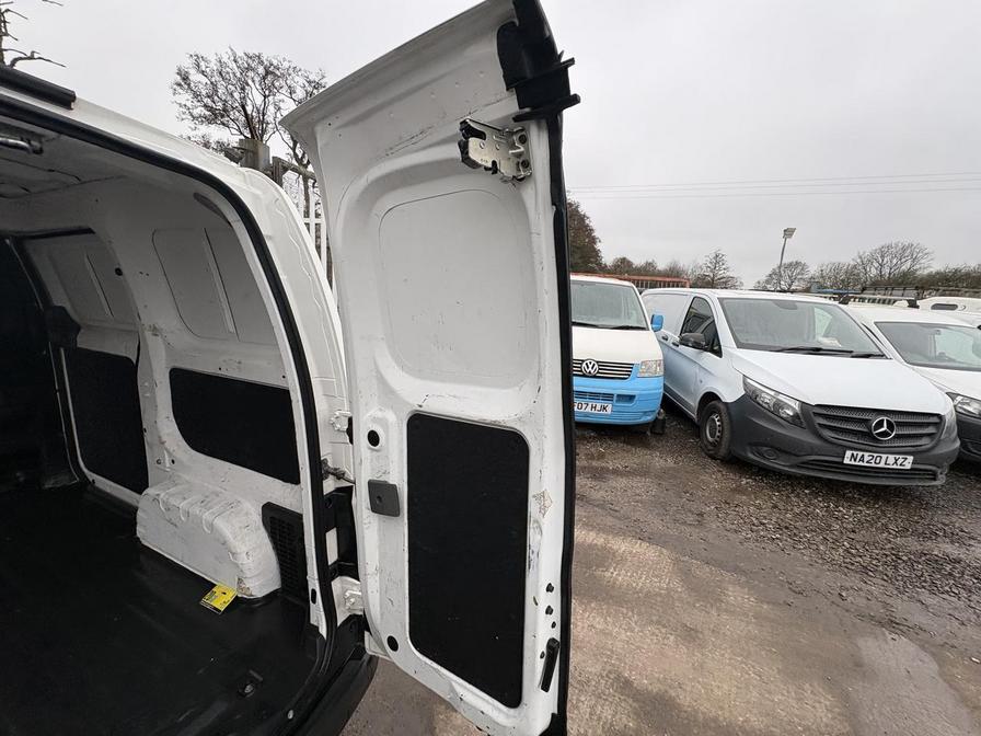 Used Nissan NV200 2016 for sale - 77795521: Photo 21