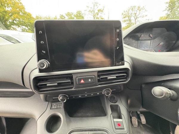 Used Peugeot Partner 2021 for sale - 76261863: Photo 10