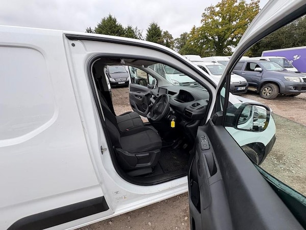 Used Peugeot Partner 2021 for sale - 76261863: Photo 8