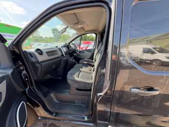 Used Renault Trafic 2015 for sale - 75004153: Photo