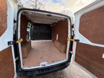 Used Ford Transit Custom 2019 for sale - 76967243: Photo