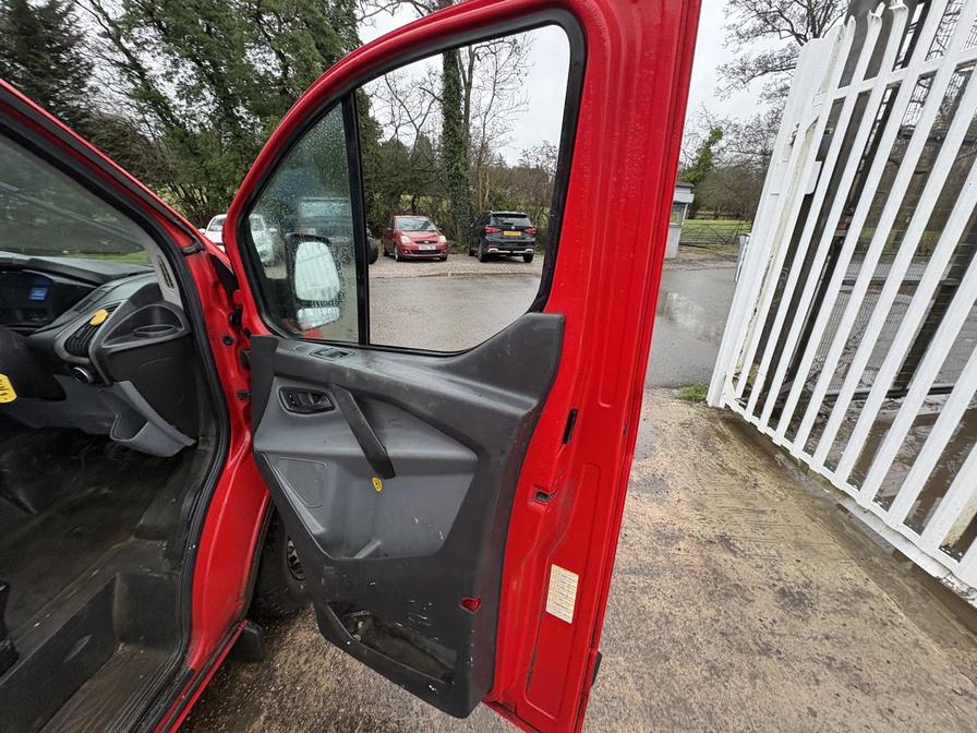 Used Ford Transit Custom 2015 for sale - 77308074: Photo 15