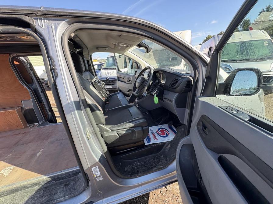 Used Vauxhall Vivaro 2021 for sale - 76242137: Photo 10