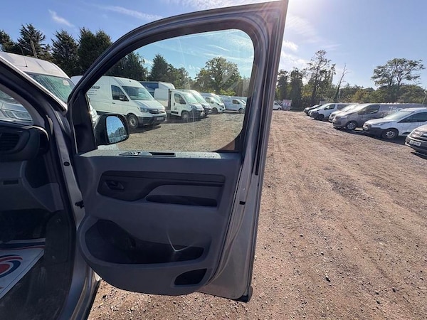 Used Vauxhall Vivaro 2021 for sale - 76242137: Photo 18