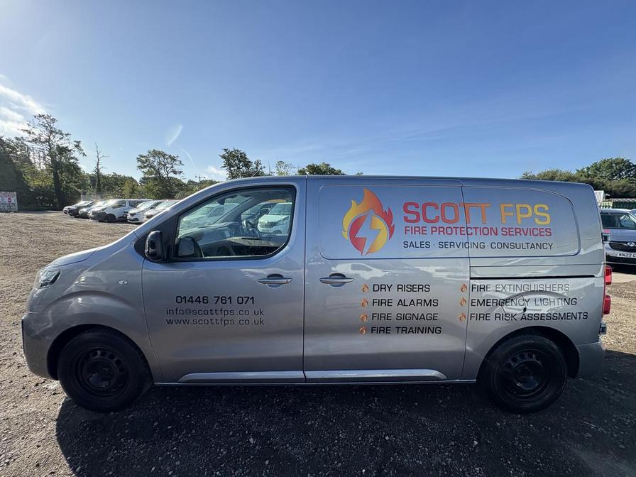 Used Vauxhall Vivaro 2021 for sale - 76242137: Photo 3