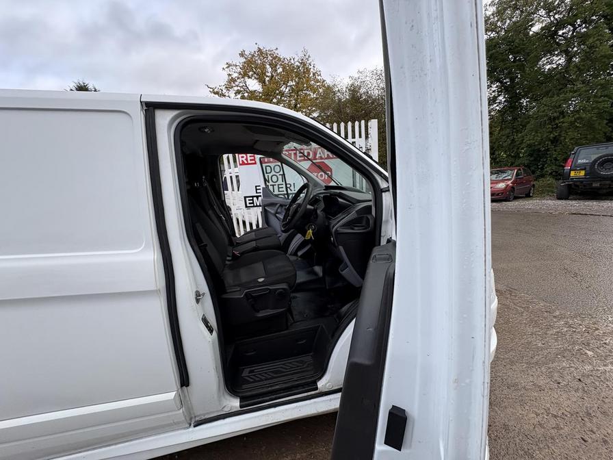 Used Ford Transit Custom 2016 for sale - 76459517: Photo 2