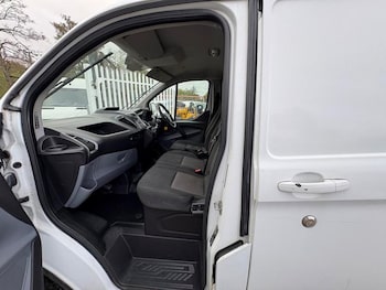 Used Ford Transit Custom 2016 for sale - 76459517: Photo