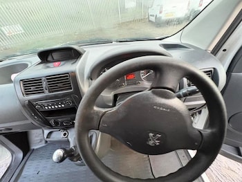 Used Peugeot Expert 2016 for sale - 77194168: Photo