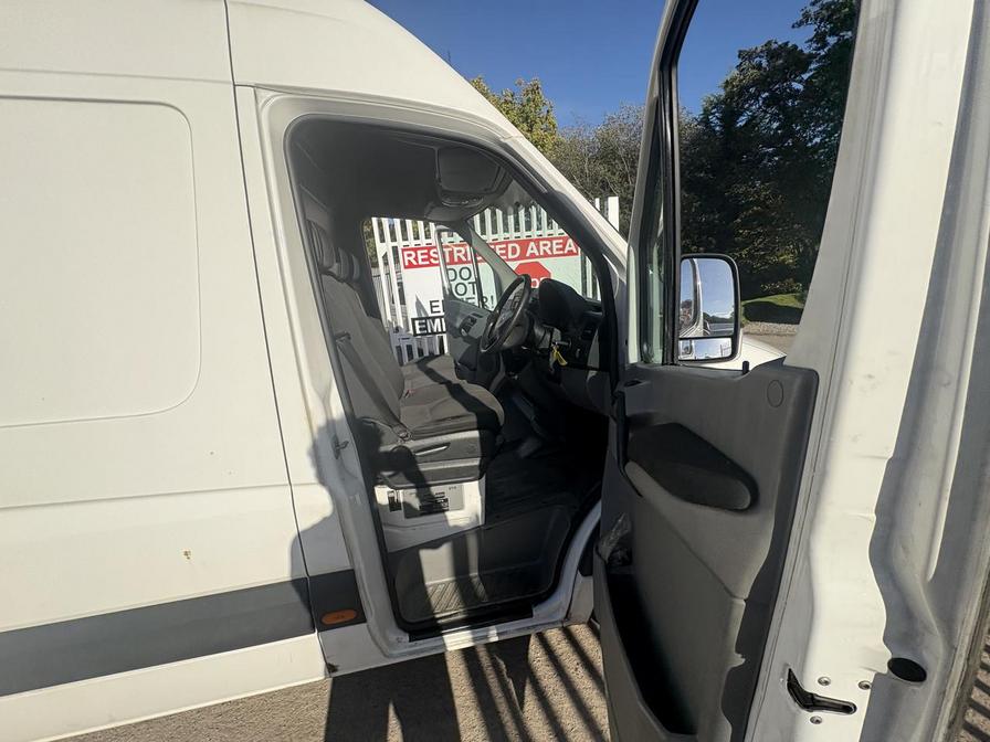 Used Volkswagen Crafter 2015 for sale - 76410923: Photo 4