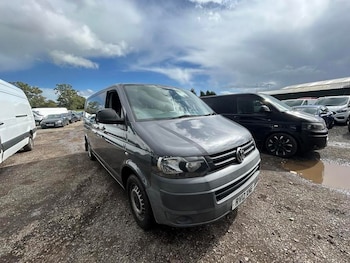Used Volkswagen Transporter 2012 for sale - 75951011: Photo