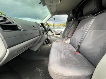 Used Volkswagen Transporter 2012 for sale - 75951011: Photo