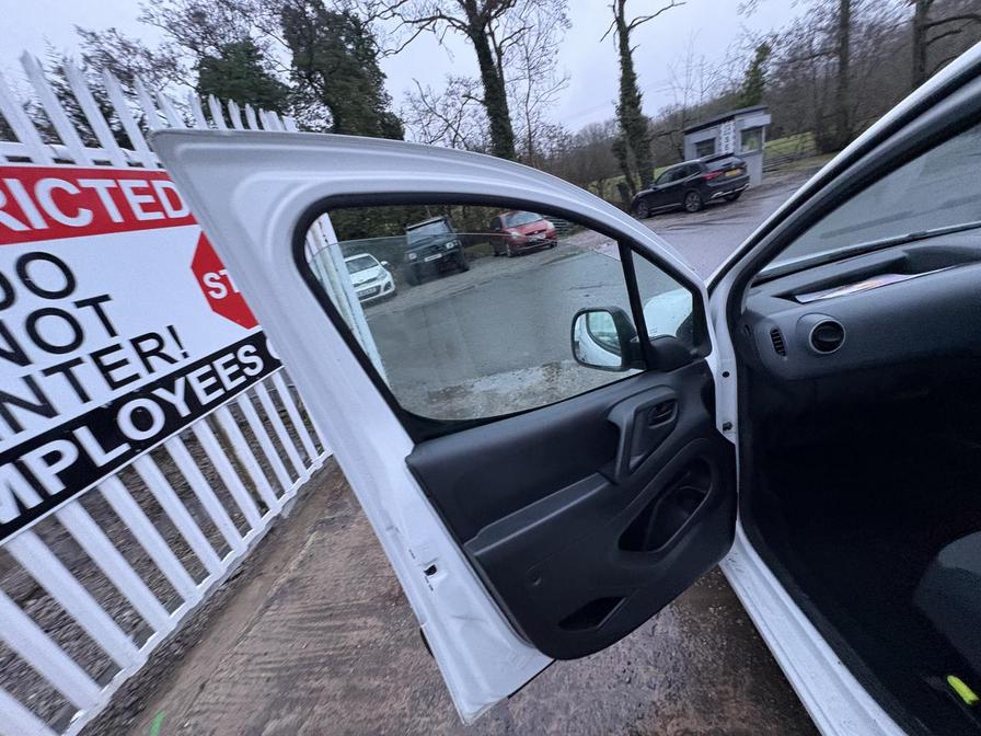 Used Peugeot Partner 2017 for sale - 77316266: Photo 10