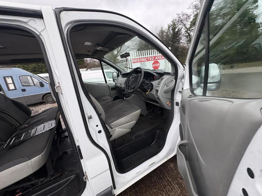 Used Vauxhall Vivaro 2011 for sale - 77540380: Photo 21