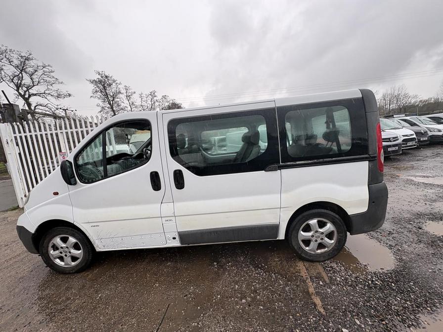 Used Vauxhall Vivaro 2011 for sale - 77540380: Photo 6