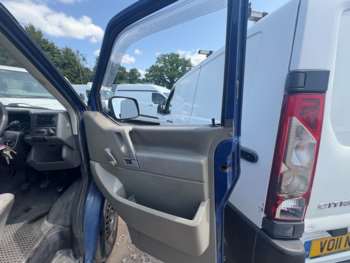Used Volkswagen Transporter 1998 for sale - 75025305: Photo