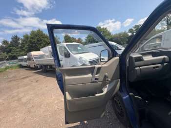 Used Volkswagen Transporter 1998 for sale - 75025305: Photo