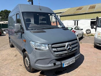 Used Mercedes-Benz Sprinter 2018 for sale - 79683051: Photo