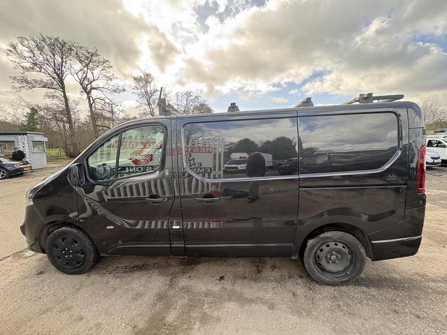 Used Vauxhall Vivaro 2018 for sale - 77856151: Photo 10