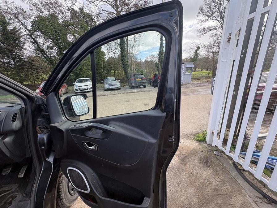 Used Vauxhall Vivaro 2018 for sale - 77856151: Photo 14
