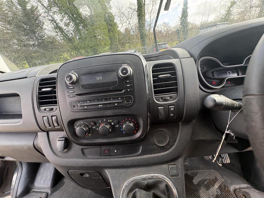 Used Vauxhall Vivaro 2018 for sale - 77856151: Photo 16
