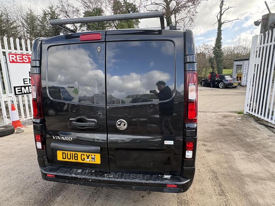 Used Vauxhall Vivaro 2018 for sale - 77856151: Photo 3
