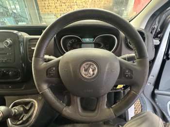 Used Vauxhall Vivaro 2016 for sale - 74702503: Photo