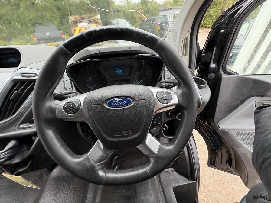 Used Ford Transit Custom 2015 for sale - 76096245: Photo 8